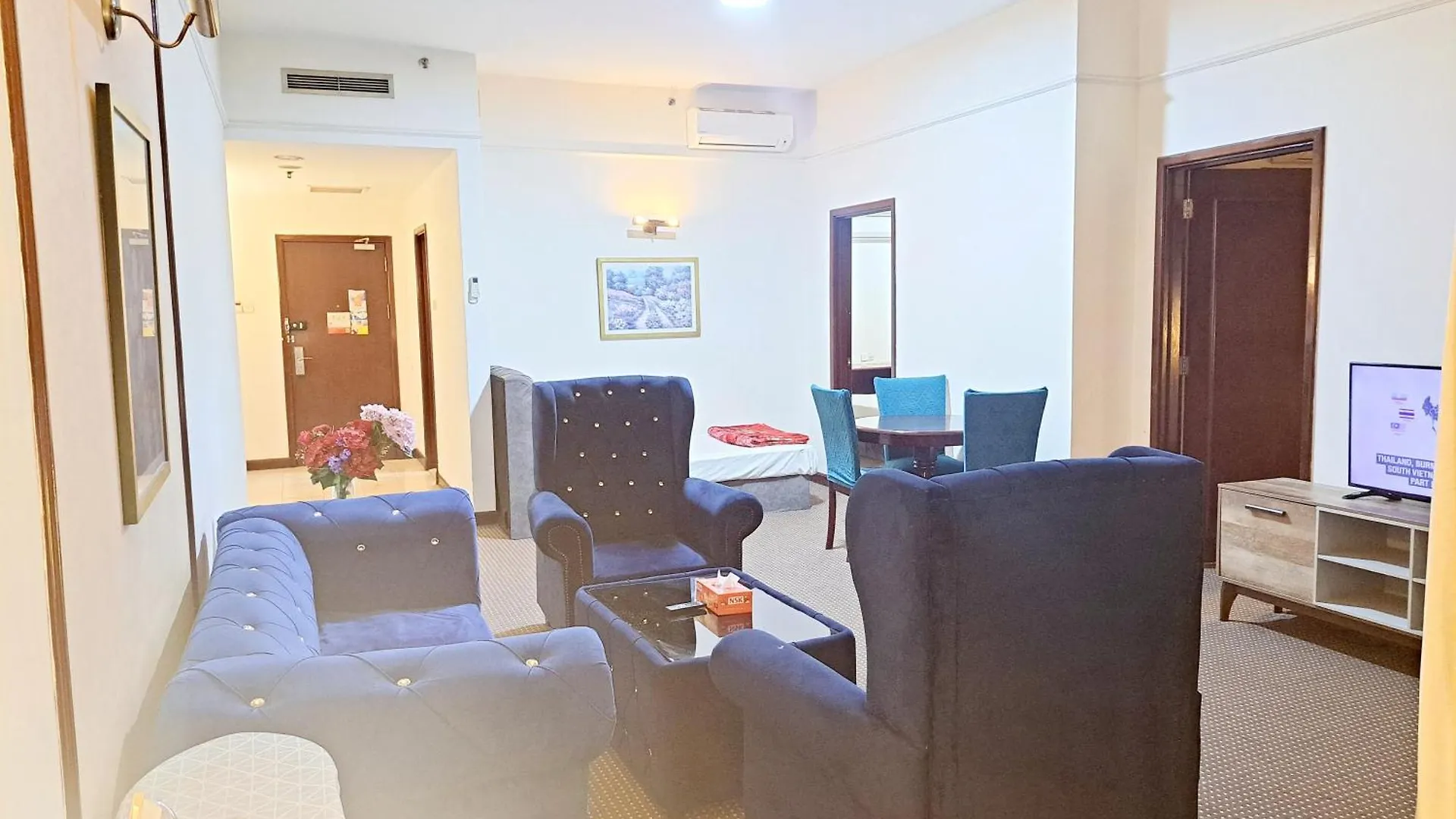 Famous Service Suite At Times Square Kl