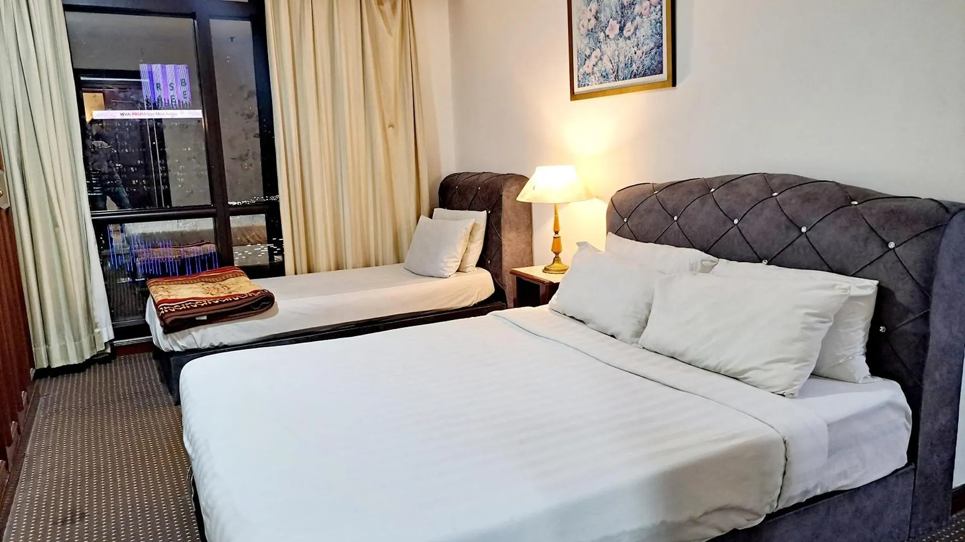 Apartment Famous Service Suite At Times Square Kl Kuala Lumpur